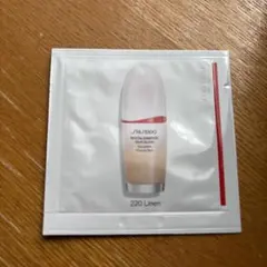 SHISEIDOエッセンス スキングロウ ファンデーション220Linen1mL