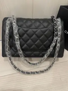 CHANEL ノベルティ　シルバーショルダーバック