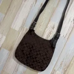 Coach ブラウン ショルダーバッグ F12992　シグネチャー