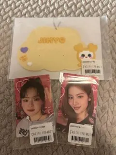 TWICE THIS IS FOR オンラインくじ ステッカー＆ラバーネーム