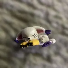 デジモンアドベンチャー おやすみ隊 テイルモン　フィギュア　約4cm