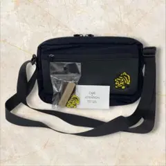 未使用 虎屋ういろ ear 虎ショルダーバッグ ショルダーバッグ イア 虎 黒