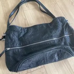 黒　レザーショルダーバッグ　ZARA
