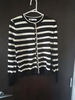 zara ボーダーカーディガン