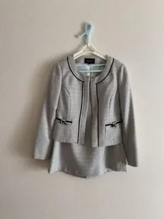 セレモニースーツ