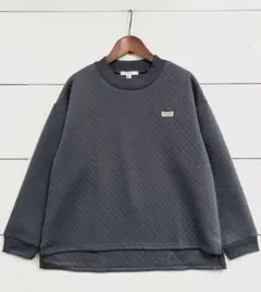 新品♪ノースオブジェクト 胸元ワッペン付きカットキルティングプルオーバー