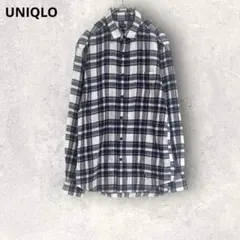ユニクロ　チェック柄　ネルシャツ　長袖　M コットン100% カジュアル　紺×白