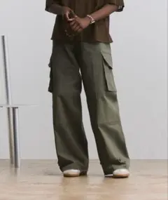 ワイドカーゴパンツのサムネイル