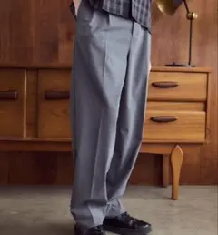 新品未使用OSKR ex Two Tuck TR Tapered Slacksのサムネイル