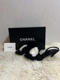 廃盤　CHANEL カメリア サテン パンプス 35C 早い者勝ち！のサムネイル