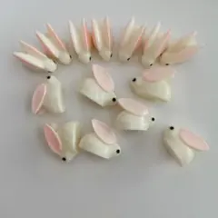 ウサギのカボション