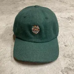 Stussy オリーブグリーン キャップ 王冠刺繍 - メルカリ