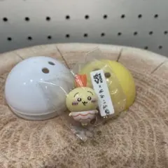 ちいかわ　くら寿司　ビッくらポン　オリジナルフィギュア　うさぎ