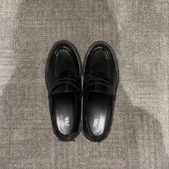 ZARA ローファー ブラックのサムネイル