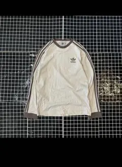 adidas 長袖カラーTシャツ