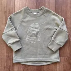 petit main くすみグリーン　トレーナー