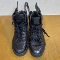 Item thumbnail for item c026ac5a-ec48-480e-abeb-eb491f503103