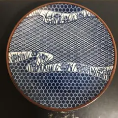 青い花模様の陶器皿　大皿