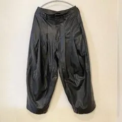 SHINYAKOZUKA レザーパンツ フェイクレザー タックワイド メンズのサムネイル