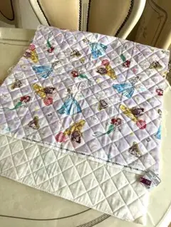 SALE ディズニープリンセス柄キルティング生地 アリエル　ベル