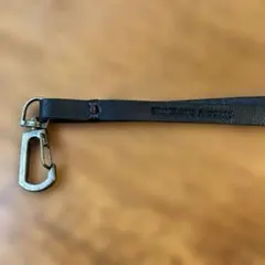 TRAVELER'S FACTORY レザーネックストラップ 黒