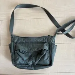 ユニクロ非売品ショルダーバッグ