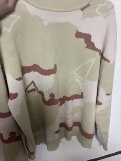 カモフラージュパターン クルーネックニット