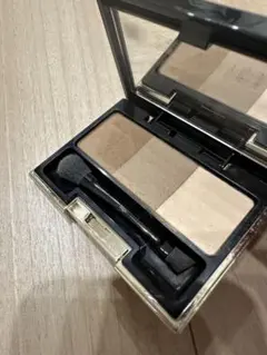 【未使用】SUQQU(スック) バランシングアイブロウ　01 モスグリーン 未使用】SUQQU(スック) バランシングアイブロウ 01 モスグリーン