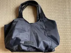 Y‘SACCS ブラック トートバッグ