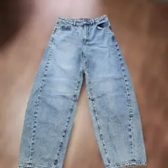 新品難あり GU　バレルレッグジーンズ　ブルーL