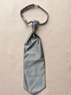 【新品未使用】子供用ワンタッチネクタイ　シルバー　ストライプ　全長約36.5cm