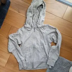 UNIQLO グレー フルジップ パーカー