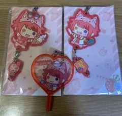 すとぷり　莉犬くん　つながるあにまるらばすと2個、うちわキーホルダー1個