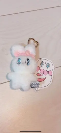 エスターバニーアクリルキーホルダー