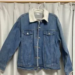 ボア襟付きデニムジャケット