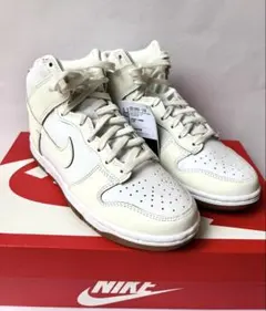 NIKE ナイキ　スニーカー　ダンクハイ　ホワイト　23.0