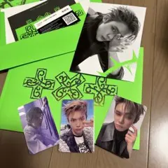 新品未使用　TXT 7THYEAR THORNver ヨンジュン　トレカ３枚付