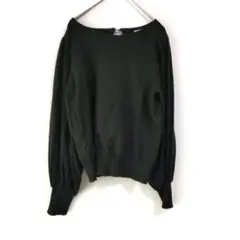 〈インデックス〉黒ニット　長袖　ボリューム袖　М