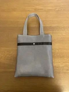 ミニトートバッグ　マチなし　光沢グレー