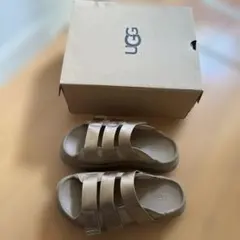 UGG goldenglow slide 6