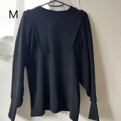 Mサイズ 黒 長袖トップス カットソー トレーナー　ブラック