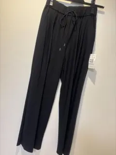 Alo Yoga スーツアップパンツ S 新品タグ付き - メルカリ