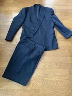 礼服　ブラックフォーマル ダブルブレスト スーツ 秋冬物　メンズ