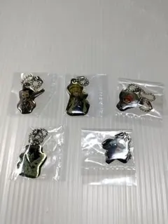 2025年最新】one piece メタルキーホルダーの人気アイテム - メルカリ