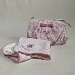 LAURA ASHLEY ポーチとハンカチセット ピンク 花柄　ローラアシュレイ