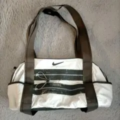Nike ショルダーバッグ ホワイト