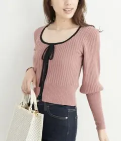 フリーズマート ショート丈ブークレ配色リボンニット