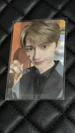 セブチ FOLLOW AGAIN CARATZONE ジュン　トレカ　仁川