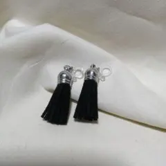 Item thumbnail for item 5f44bef1-c4ca-4ed0-b257-6c96d6fe3f04