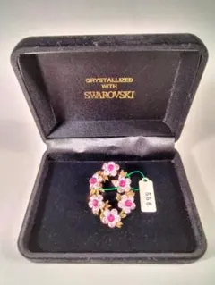 CRYSTALLIIZED Swarovski 花モチーフ ブローチ（2090）